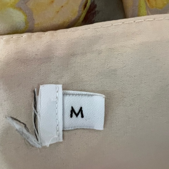 Yellow Floral Spaghetti Strap Midi Dress
Size Medium - Picture 3 of 10